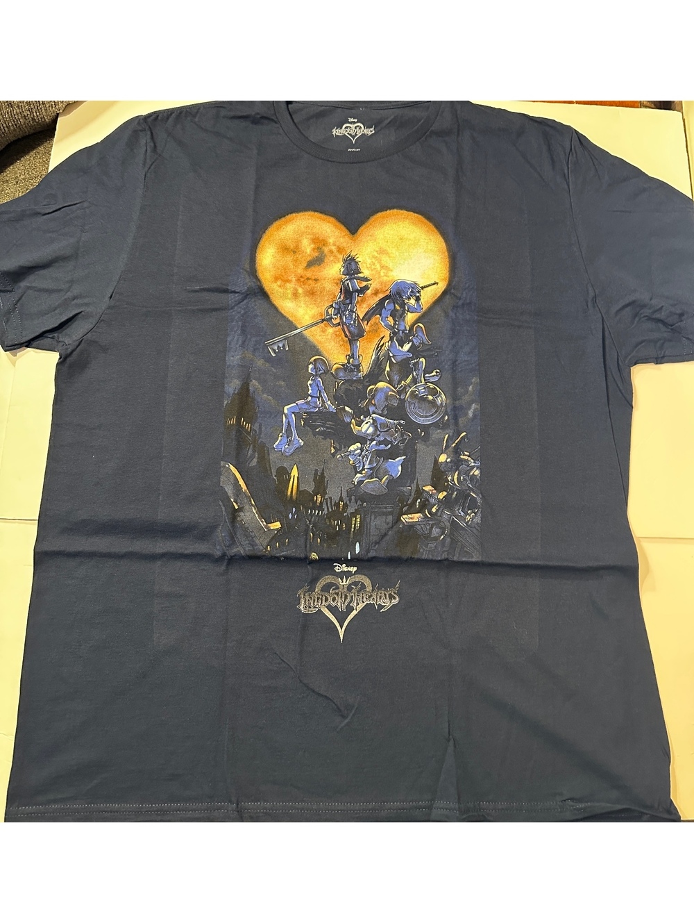 Kingdom Hearts graphic T shirt navy blue 2XL